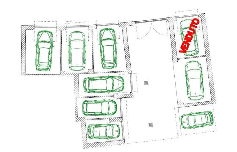 box auto in vendita a Canelli