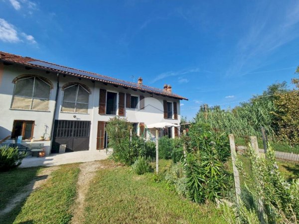 casa indipendente in vendita a Cantarana in zona Torrazzo