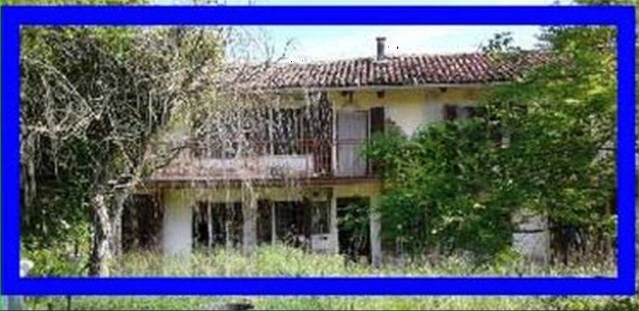 casa indipendente in vendita a Capriglio