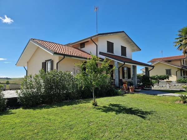 casa indipendente in vendita a Casorzo Monferrato