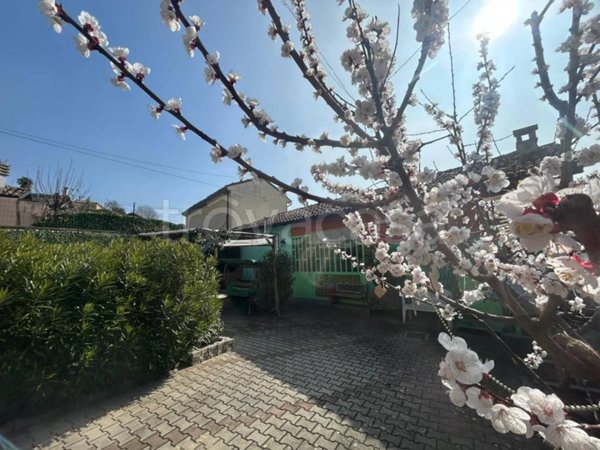 casa indipendente in vendita a Casorzo Monferrato