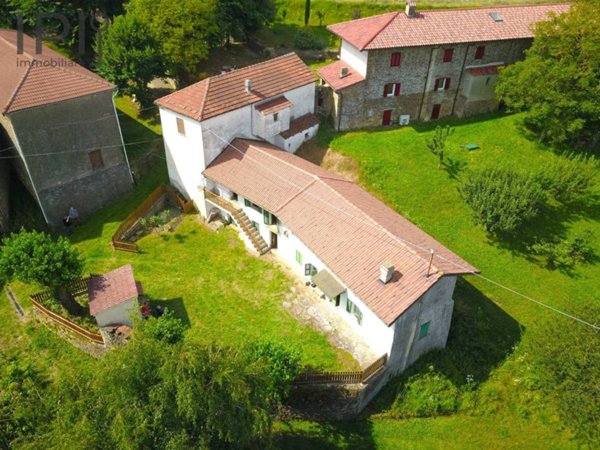 casa indipendente in vendita a Cassinasco