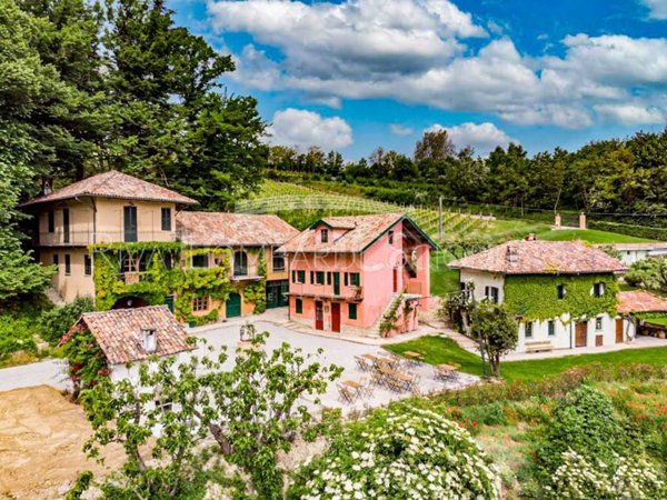 casa indipendente in vendita a Cassinasco
