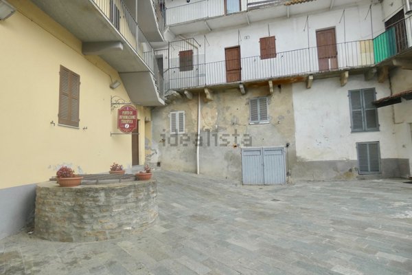 casa indipendente in vendita a Cassinasco