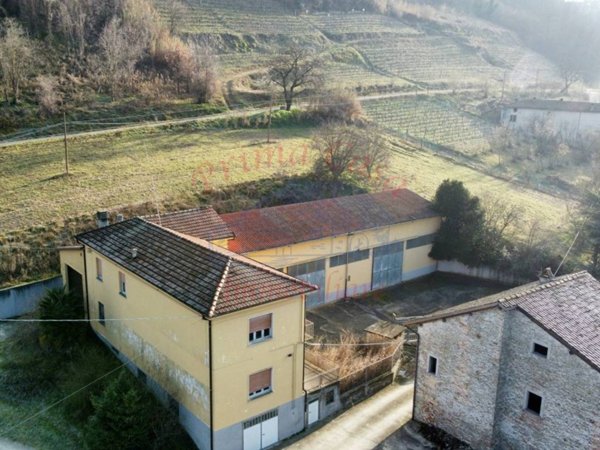 casa indipendente in vendita a Cassinasco