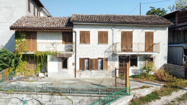 casa indipendente in vendita a Castagnole delle Lanze in zona Val Bera