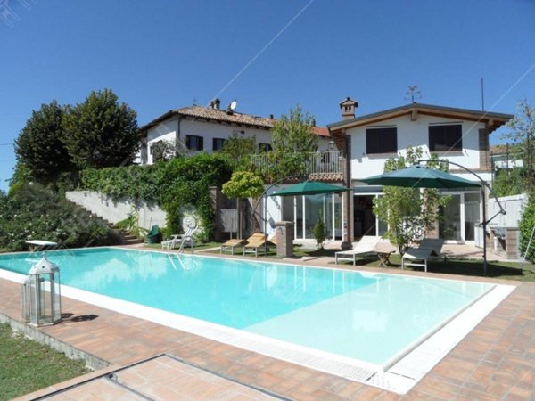 casa indipendente in vendita a Castagnole delle Lanze