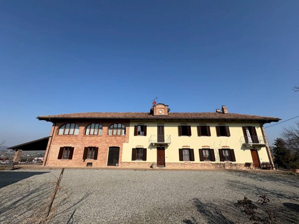 casa indipendente in vendita a Castagnole delle Lanze in zona Annunziata