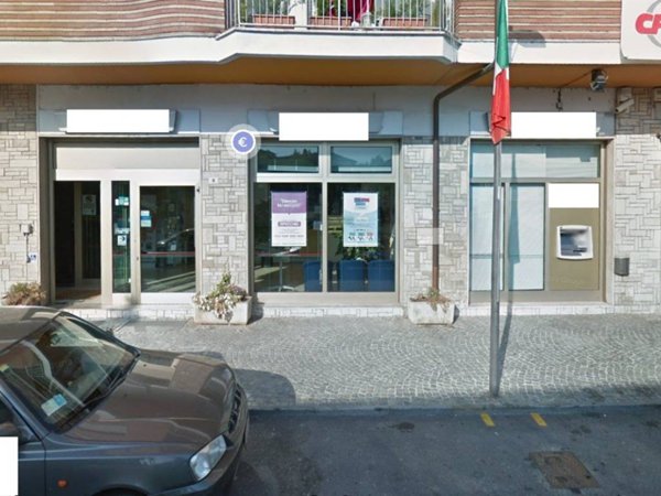 negozio in vendita a Castagnole delle Lanze