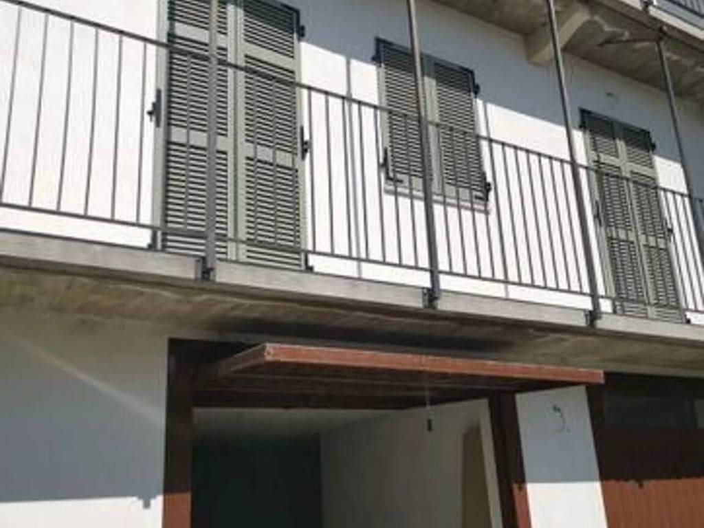 casa indipendente in vendita a Castagnole delle Lanze