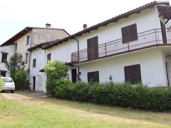 casa indipendente in vendita a Castagnole delle Lanze in zona San Bartolomeo