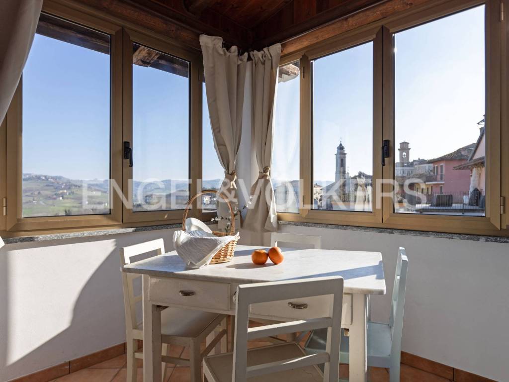 casa indipendente in vendita a Castagnole delle Lanze