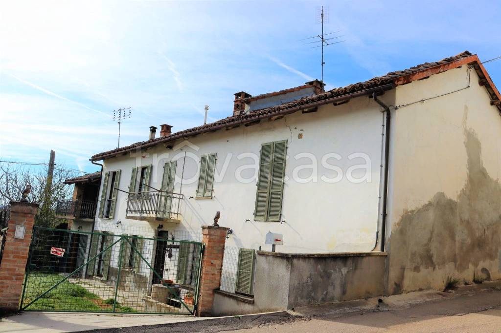 appartamento in vendita a Castagnole delle Lanze in zona Olmo