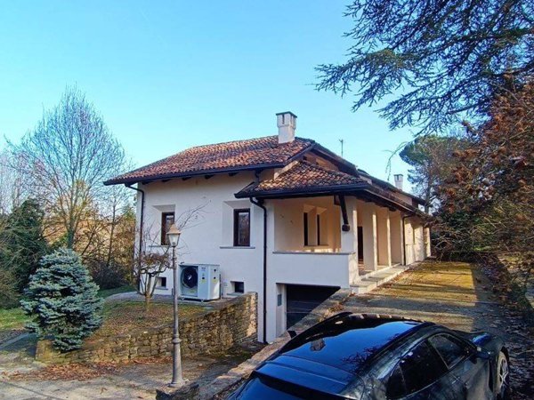 casa indipendente in vendita a Castagnole delle Lanze