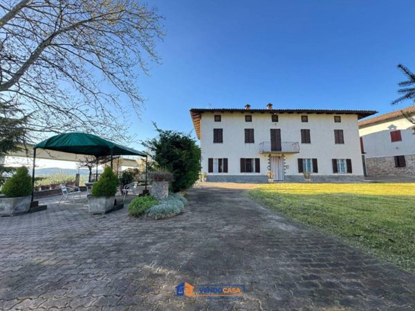 casa indipendente in vendita a Castagnole delle Lanze