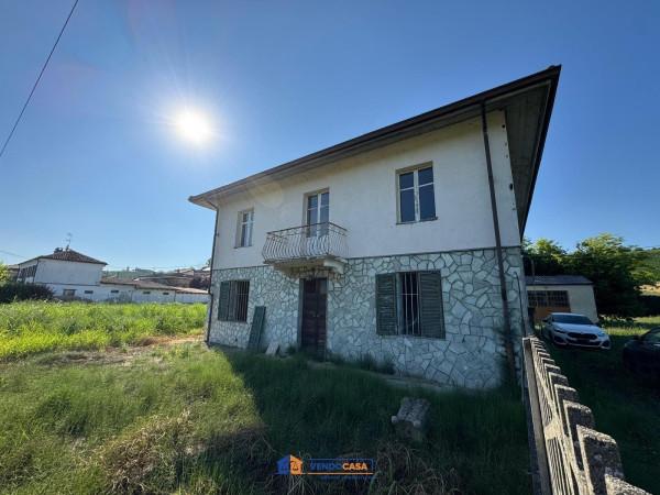casa indipendente in vendita a Castagnole delle Lanze