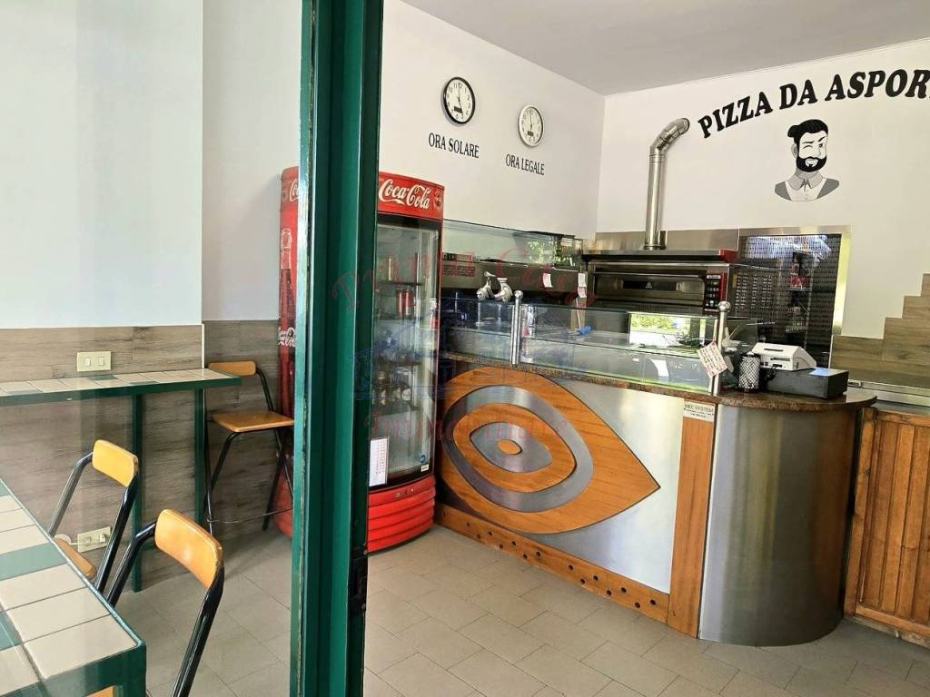 negozio in vendita a Castagnole delle Lanze