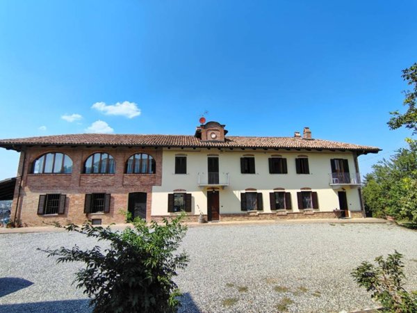 casa indipendente in vendita a Castagnole delle Lanze