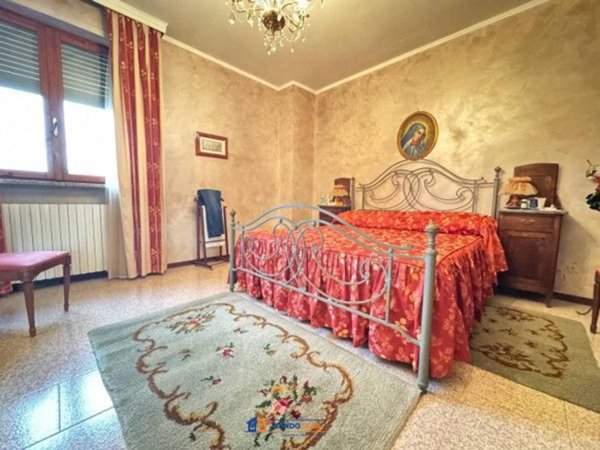 casale in vendita a Castagnole delle Lanze