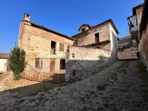 casa indipendente in vendita a Castagnole delle Lanze in zona San Bartolomeo