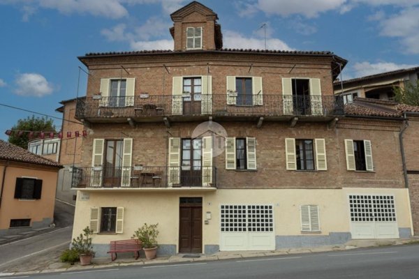 casa indipendente in vendita a Castagnole delle Lanze