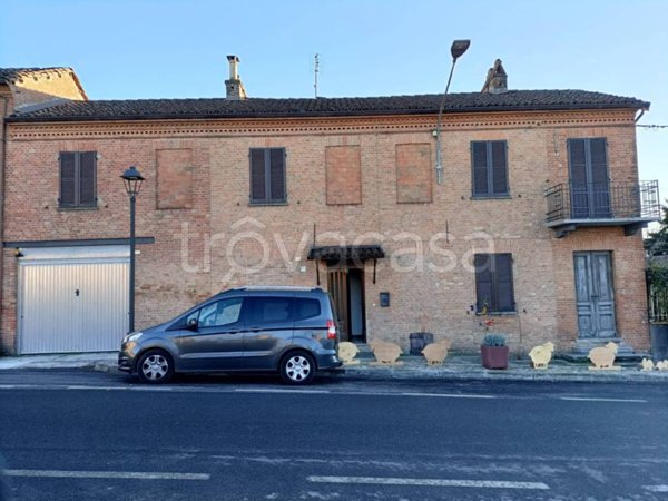 casa indipendente in vendita a Castagnole delle Lanze