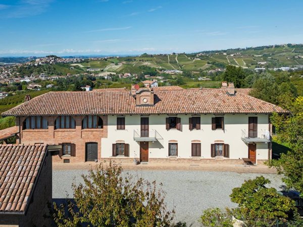 casa indipendente in vendita a Castagnole delle Lanze