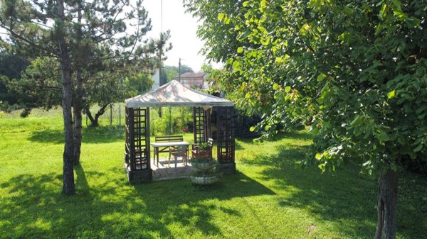 casa indipendente in vendita a Castagnole delle Lanze