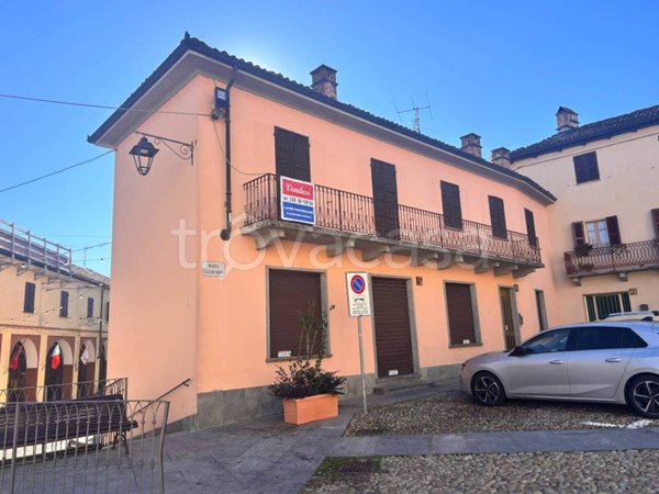 casa indipendente in vendita a Castagnole delle Lanze in zona San Bartolomeo