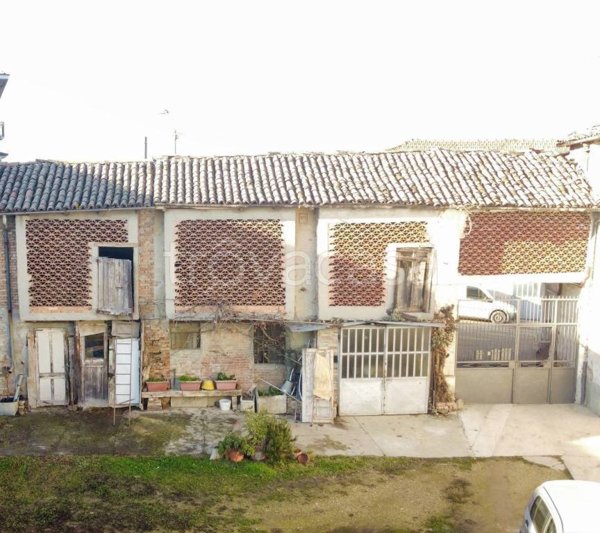 casa indipendente in vendita a Castagnole delle Lanze