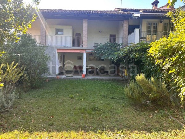 casa indipendente in vendita a Castagnole delle Lanze in zona San Bartolomeo