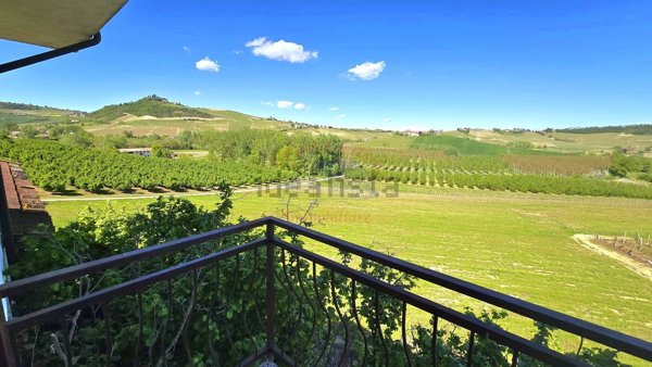 casa indipendente in vendita a Castagnole delle Lanze