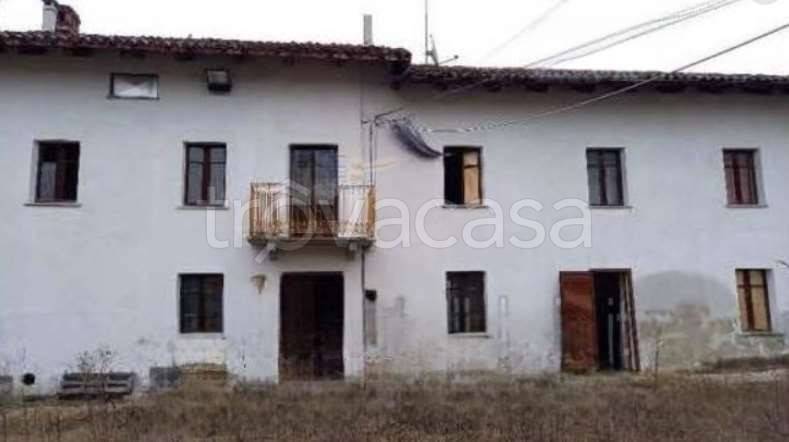 casa indipendente in vendita a Castagnole delle Lanze in zona Rivella