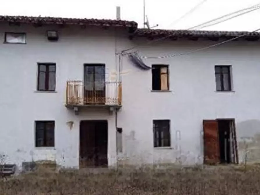 casa indipendente in vendita a Castagnole delle Lanze in zona Rivella