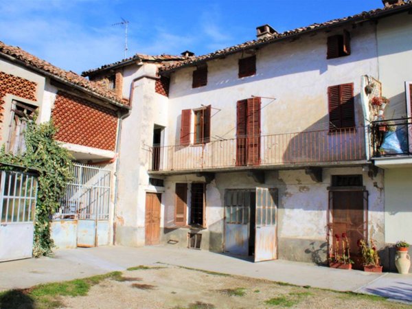 casa indipendente in vendita a Castagnole delle Lanze