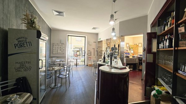 negozio in vendita a Castagnole delle Lanze