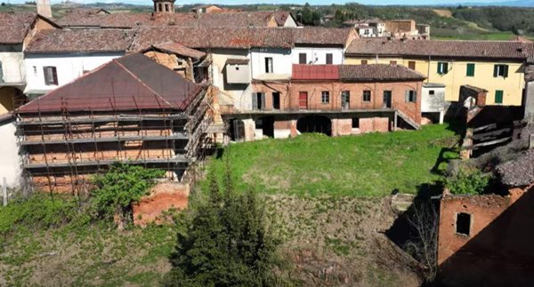 casa indipendente in vendita a Castagnole Monferrato