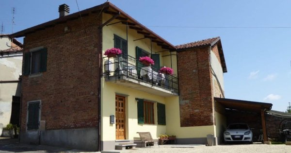 casa indipendente in vendita a Castagnole Monferrato