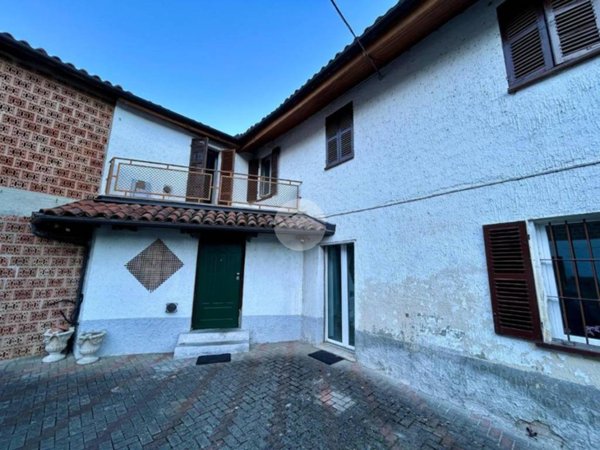 casa indipendente in vendita a Castagnole Monferrato