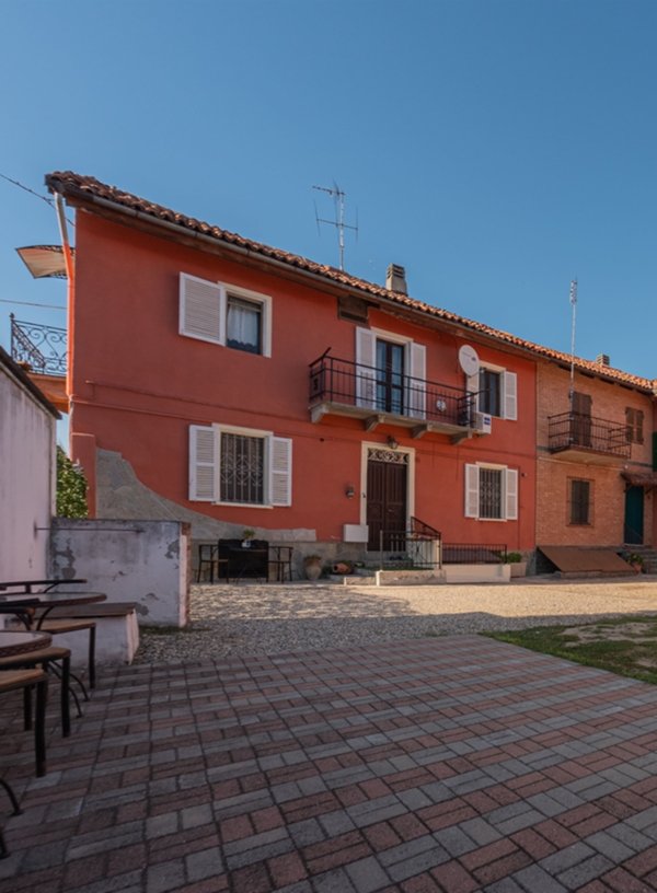 casa indipendente in vendita a Castagnole Monferrato