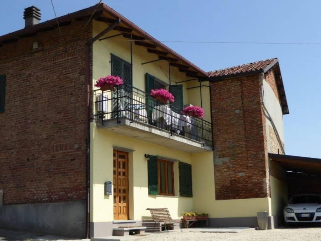 casa indipendente in vendita a Castagnole Monferrato