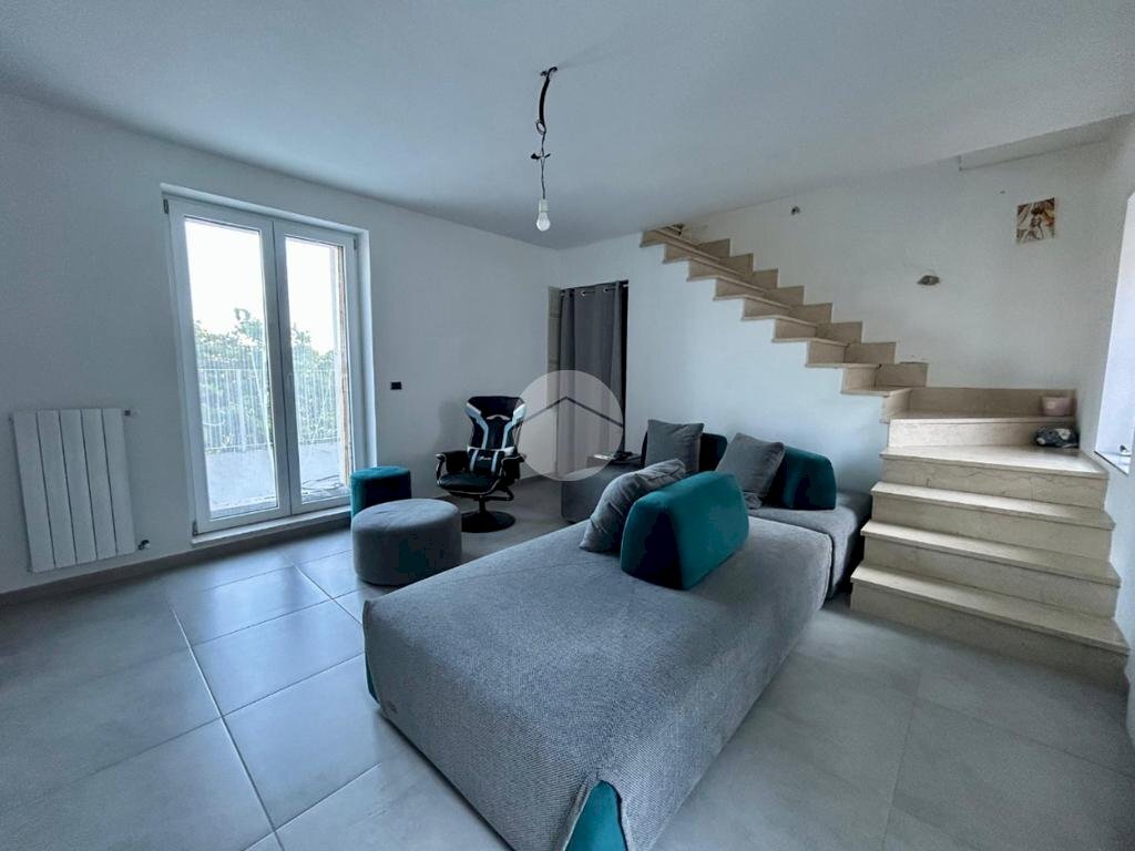 casa indipendente in vendita a Castagnole Monferrato