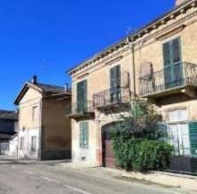 casa indipendente in vendita a Castagnole Monferrato