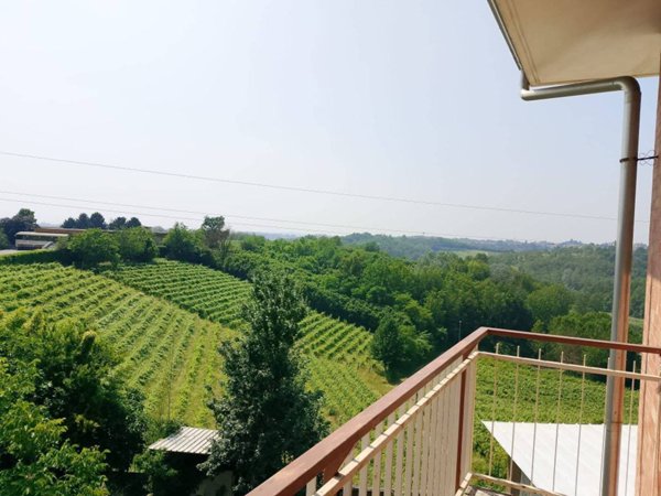 casa indipendente in vendita a Castagnole Monferrato