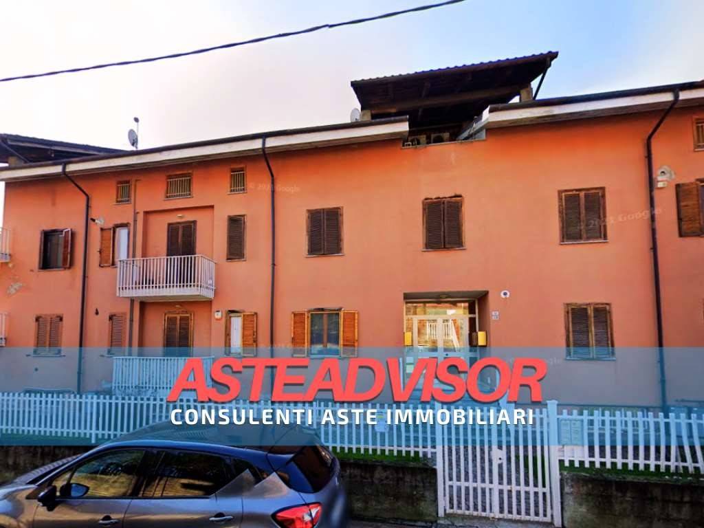 locale commerciale in vendita a Castagnole Monferrato in zona Valenzani