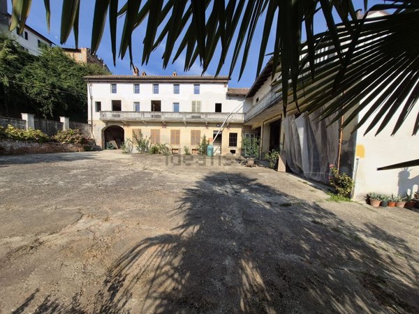 casa indipendente in vendita a Castagnole Monferrato