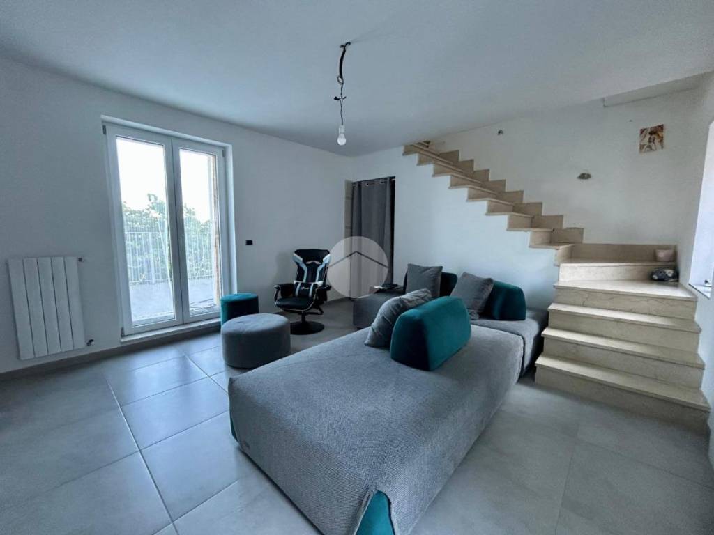 casa indipendente in vendita a Castagnole Monferrato