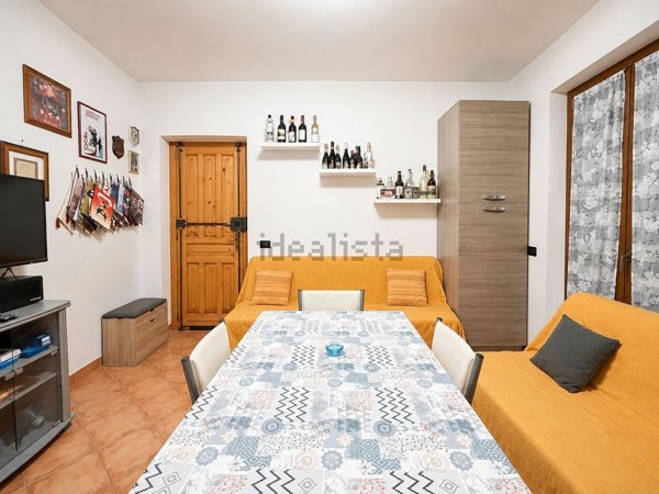 appartamento in vendita a Castagnole Monferrato in zona Valenzani