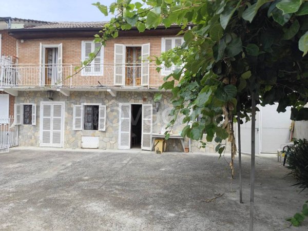 casa indipendente in vendita a Castagnole Monferrato