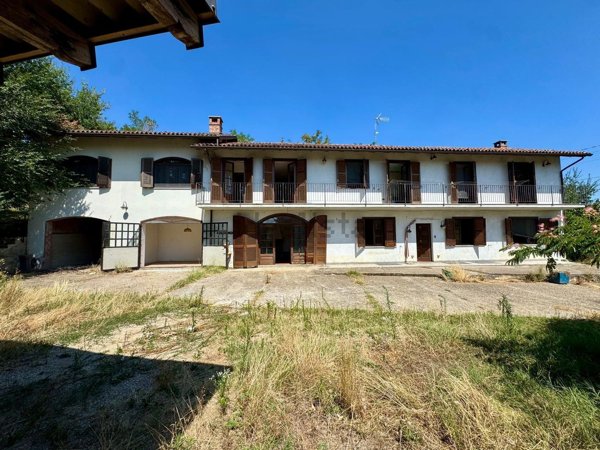 casale in vendita a Castagnole Monferrato